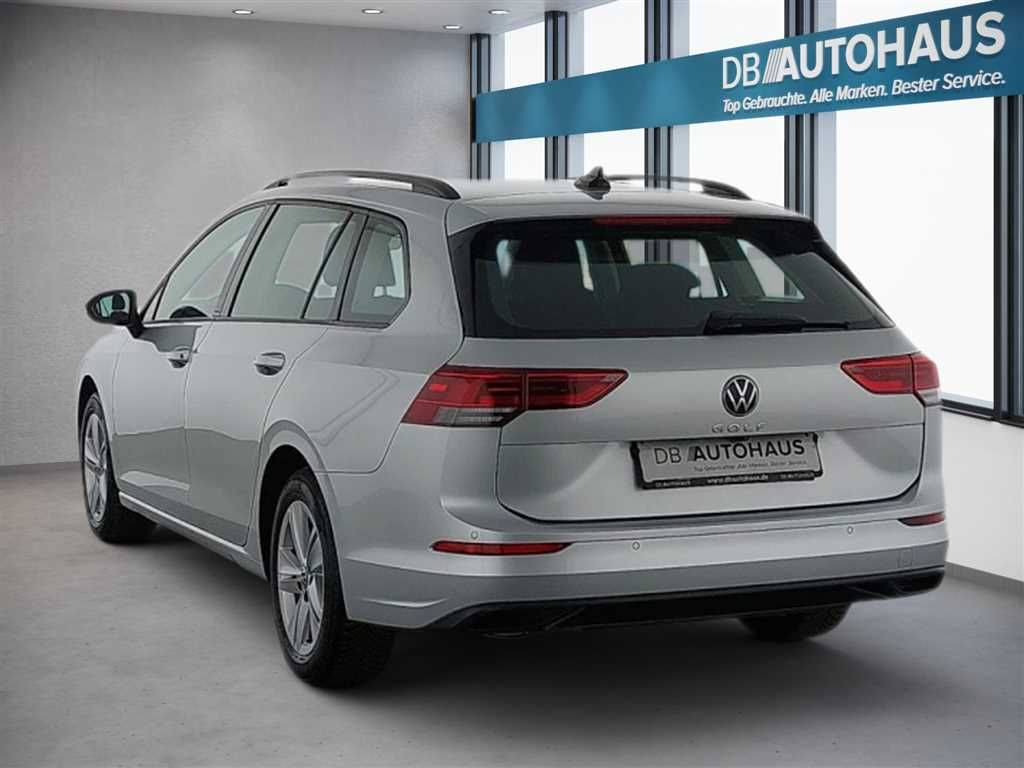 Volkswagen Golf 2024 г. Серебристый, пробег 53931 км