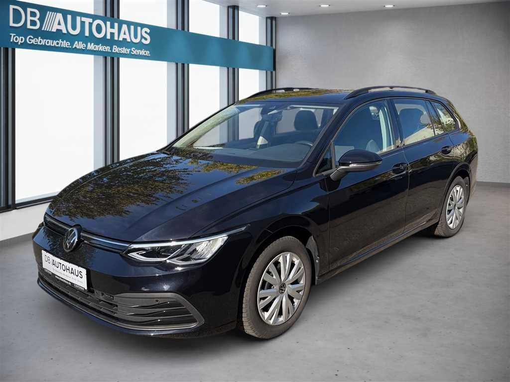 Volkswagen Golf 2023 г. Чёрный, пробег 49325 км