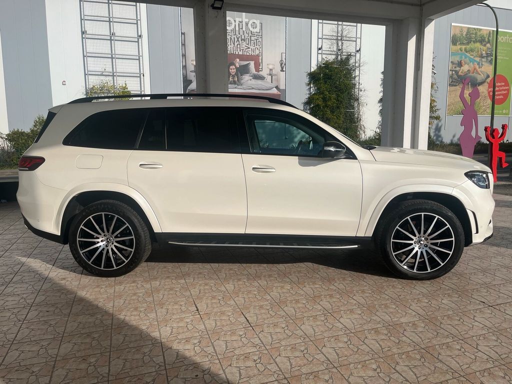 Mercedes-Benz GLS 450 2024 г. Белый, пробег 35522 км