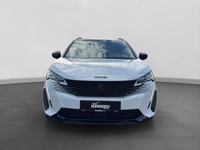 Peugeot 3008 2023 г. Белый, пробег 37300 км