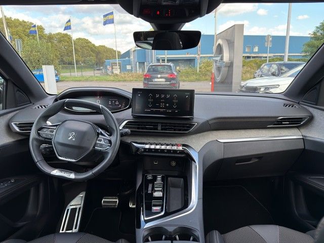 Peugeot 3008 2023 г. Белый, пробег 37300 км