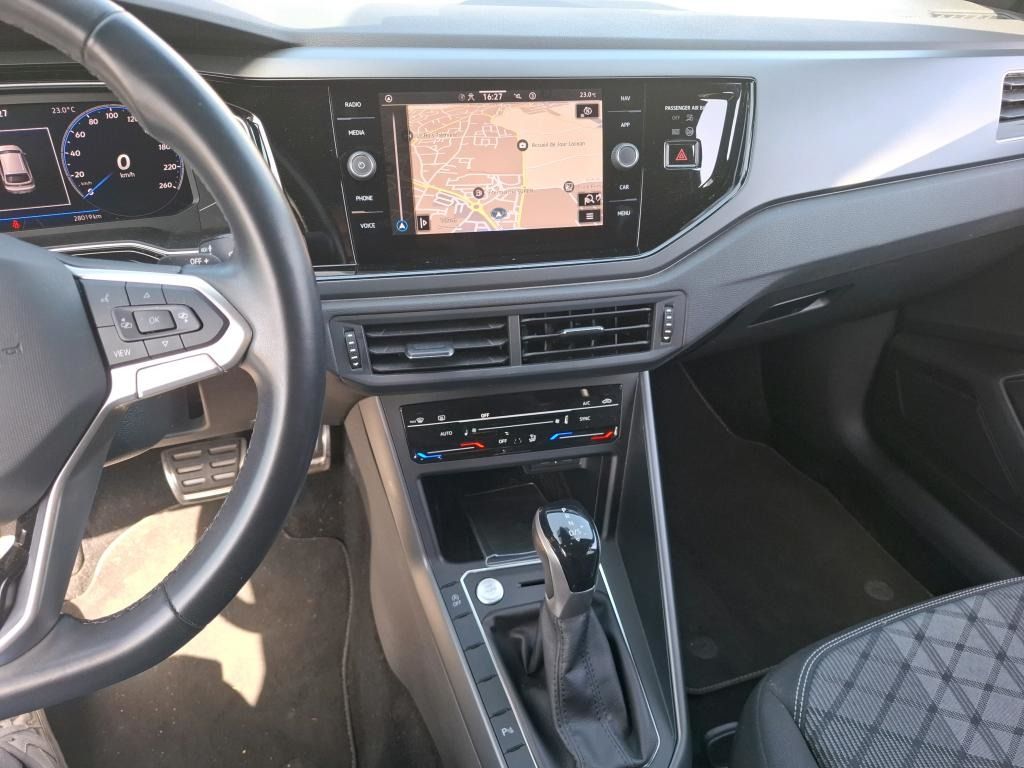 Volkswagen Taigo 2023 г. Синий, пробег 28019 км