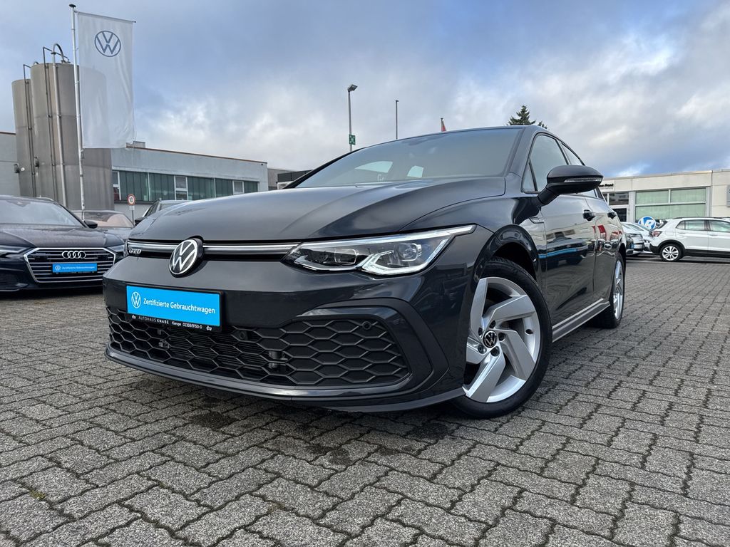 Volkswagen Golf 2023 г. Серый, пробег 24756 км