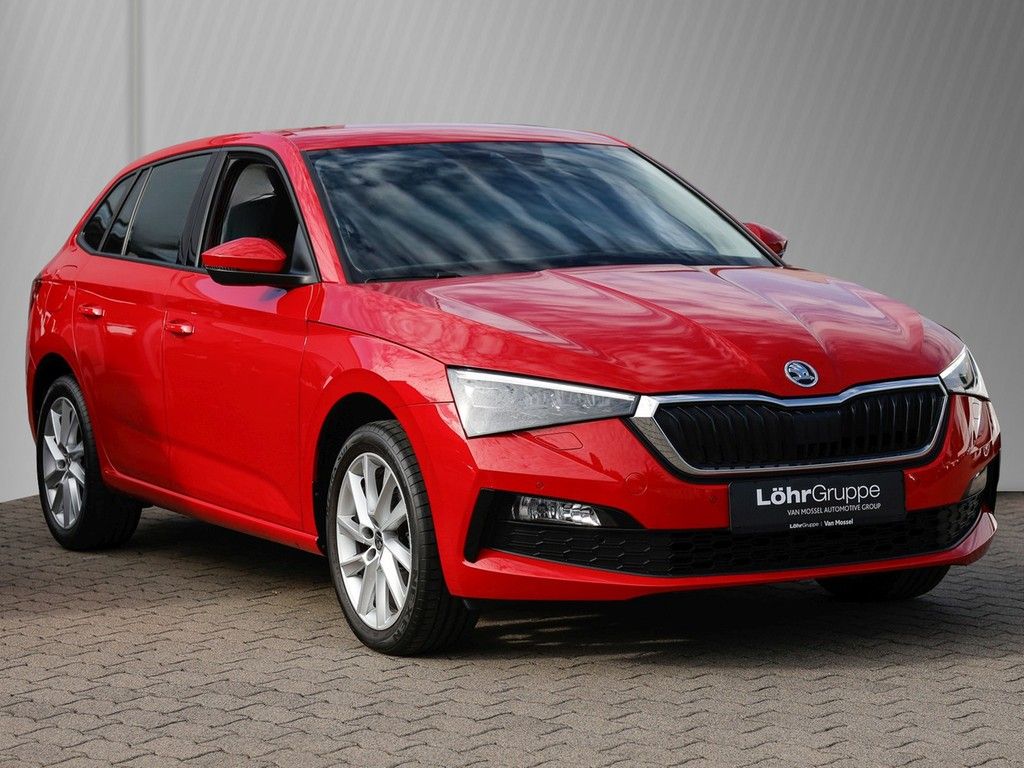 Skoda Scala 2022 г. Красный, пробег 42949 км
