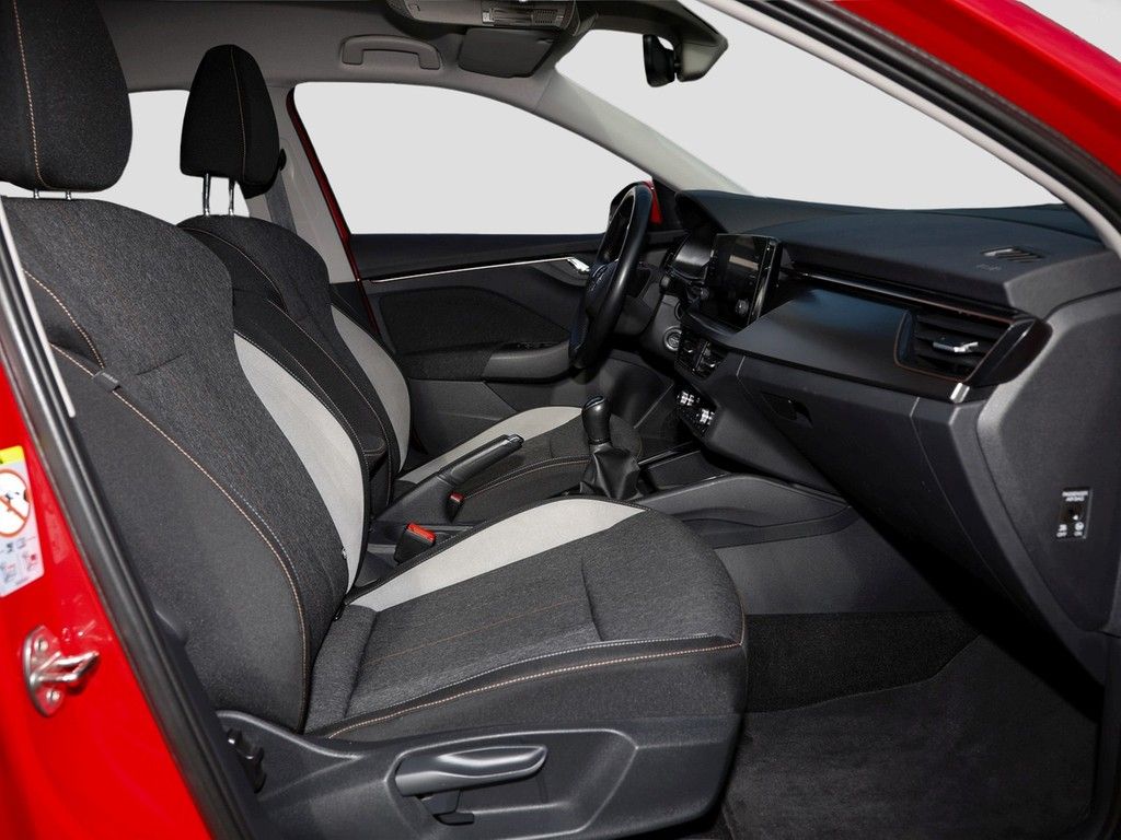 Skoda Scala 2022 г. Красный, пробег 42949 км