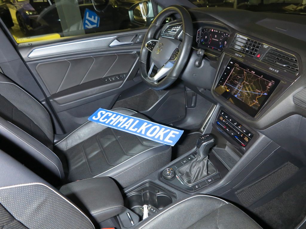 Volkswagen TIGUAN ALLSPACE 2023 г. Чёрный, пробег 55700 км