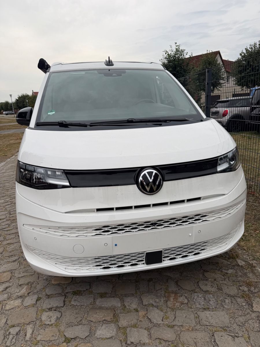 Volkswagen T7 CALIFORNIA 2026 г. Белый, пробег 9100 км