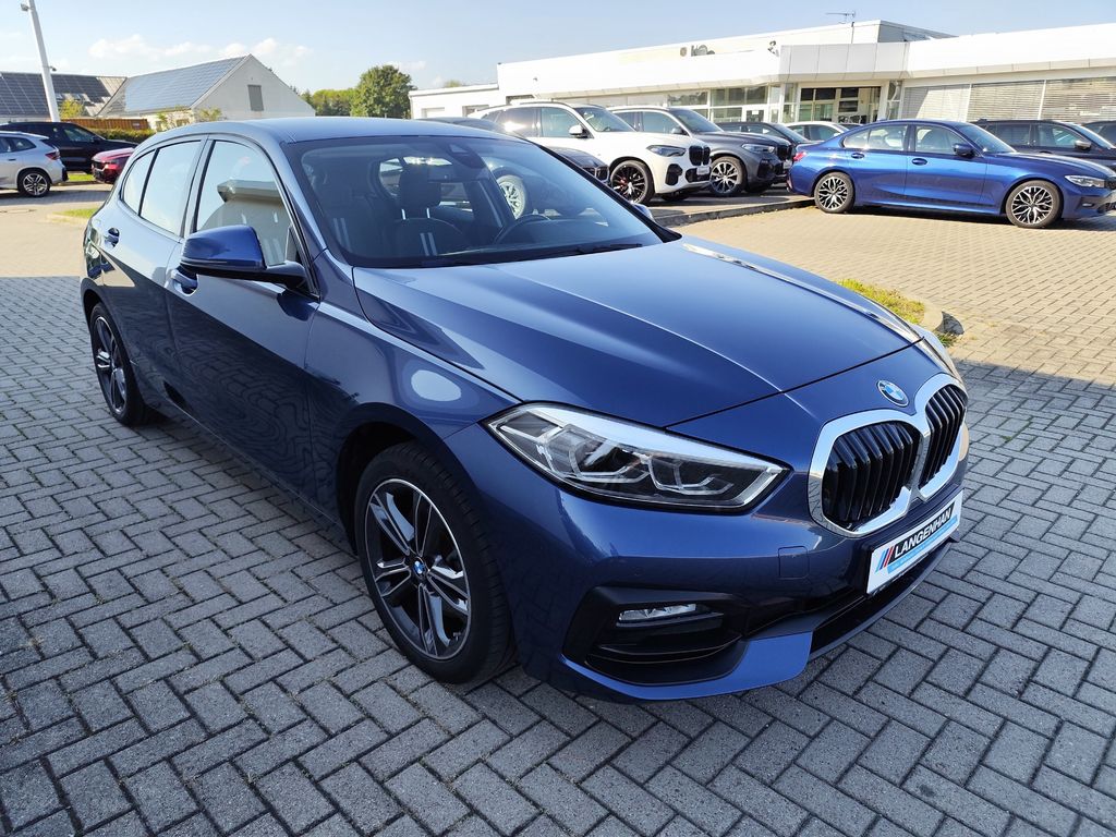 BMW 118 2021 г. Синий, пробег 45854 км