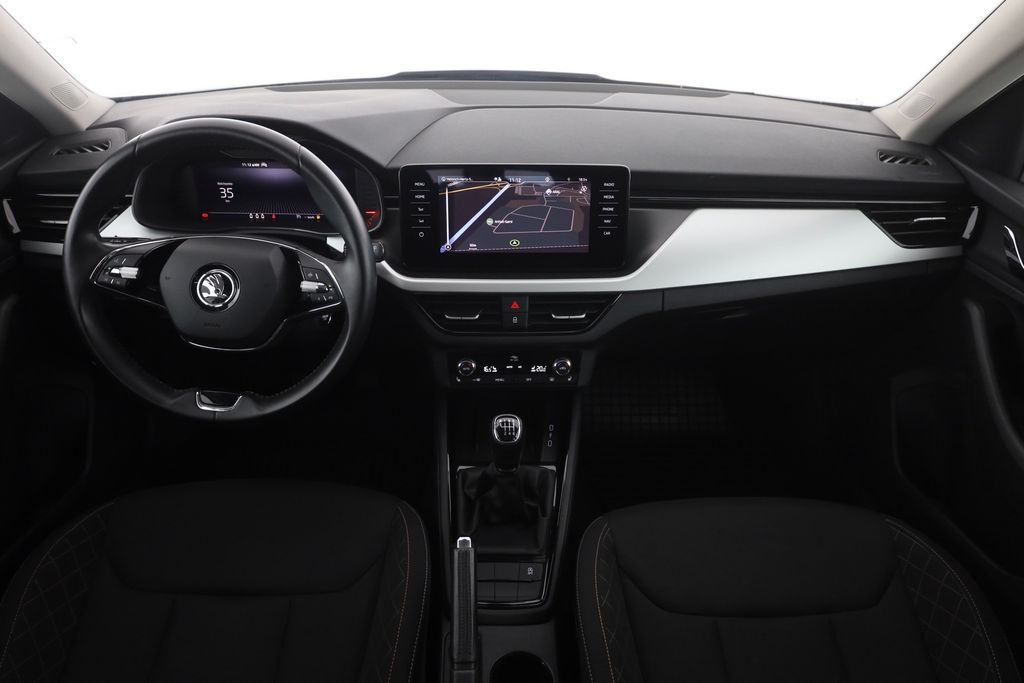 Skoda Kamiq 2022 г. Серый, пробег 56064 км