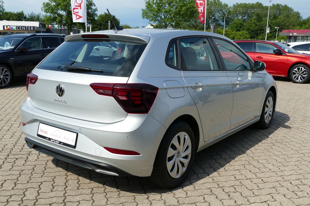 Volkswagen Polo 2023 г. Серебристый, пробег 42504 км