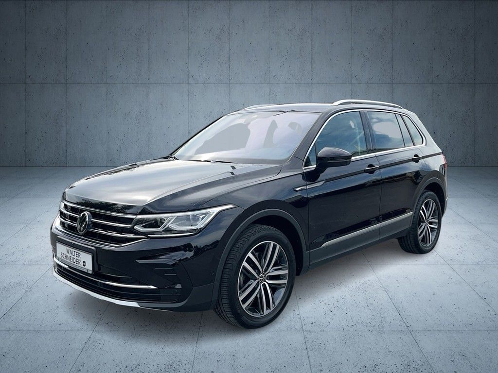 Volkswagen Tiguan 2023 г. Чёрный, пробег 50950 км