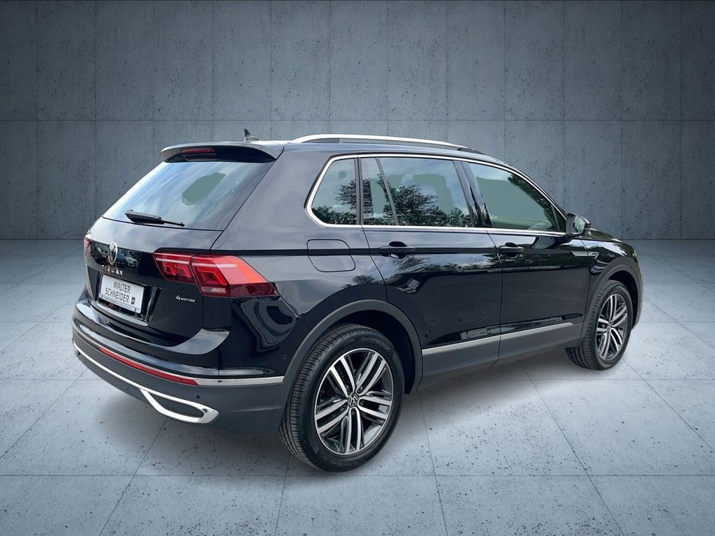Volkswagen Tiguan 2023 г. Чёрный, пробег 50950 км