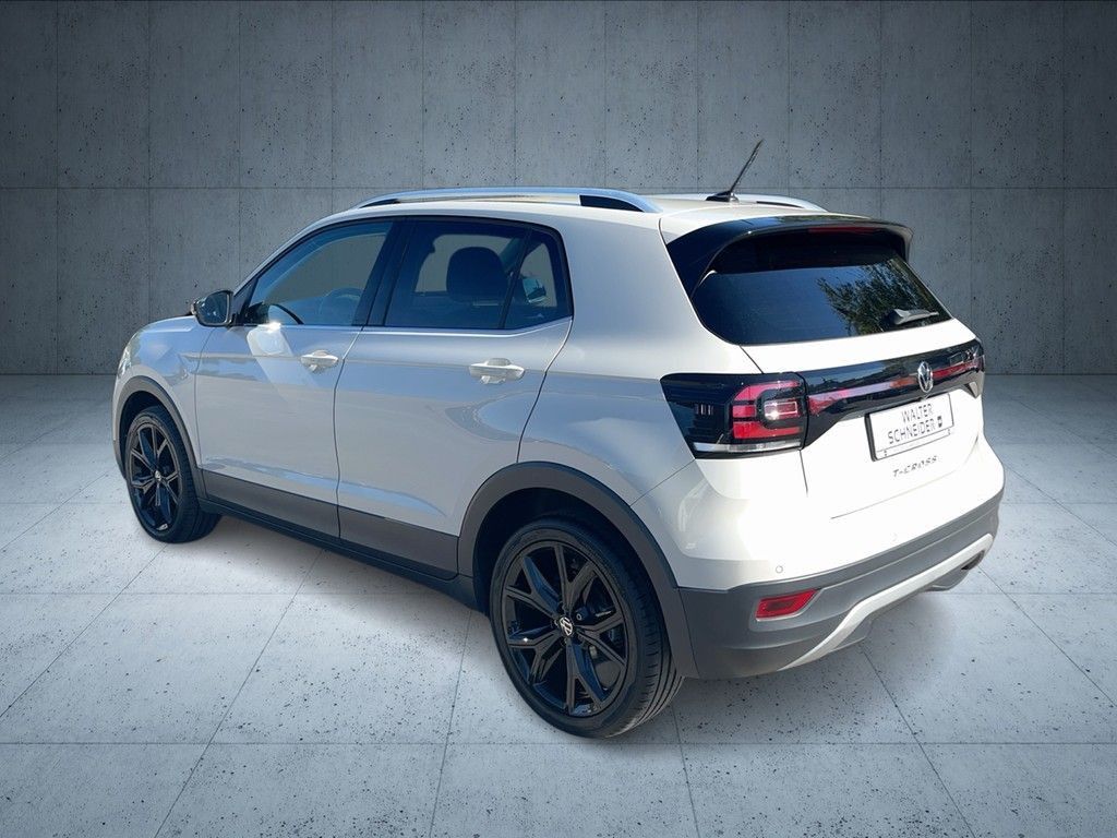 Volkswagen T-Cross 2022 г. Серый, пробег 52400 км