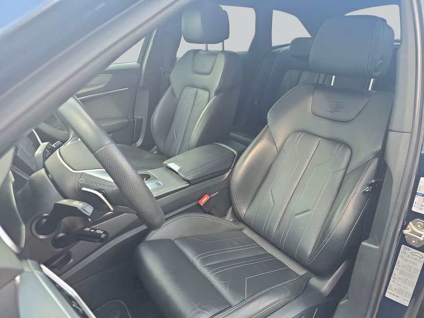 Audi A6 2022 г. Синий, пробег 57300 км