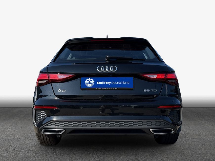 Audi A3 2023 г. Чёрный, пробег 54490 км