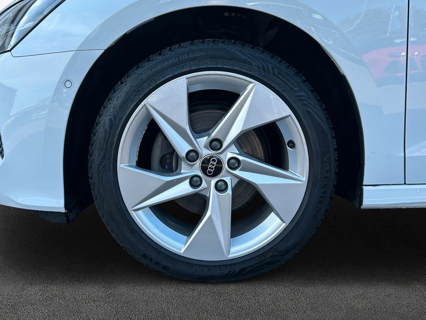 Audi A3 2025 г. Белый, пробег 50200 км