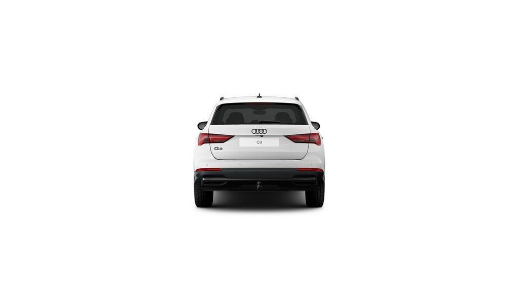 Audi Q3 2024 г. Серый, пробег 31410 км