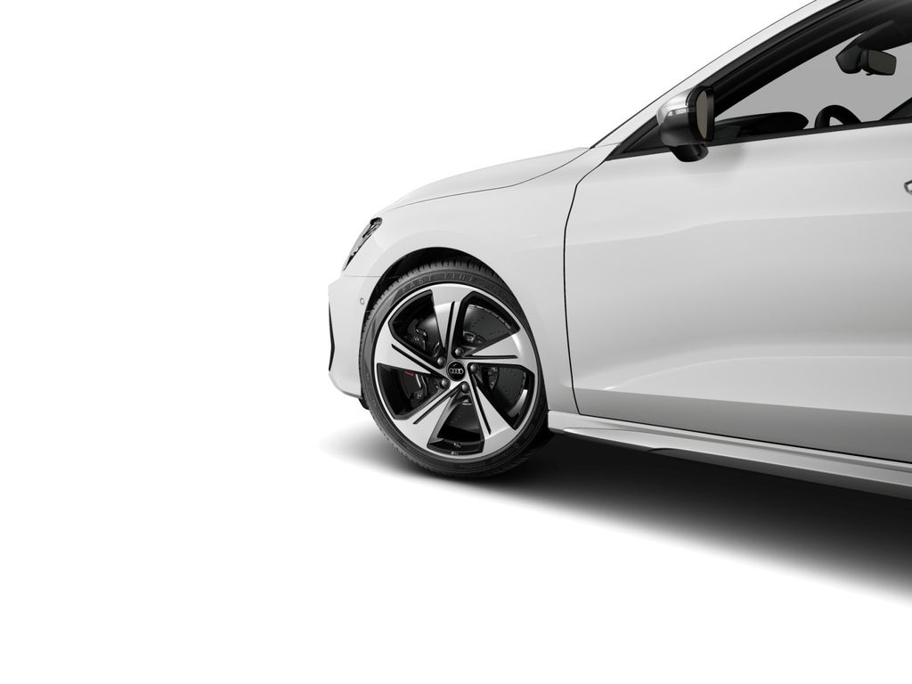 Audi S3 2025 г. Белый, пробег 9650 км