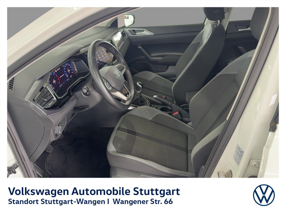 Volkswagen Polo 2023 г. Белый, пробег 59315 км