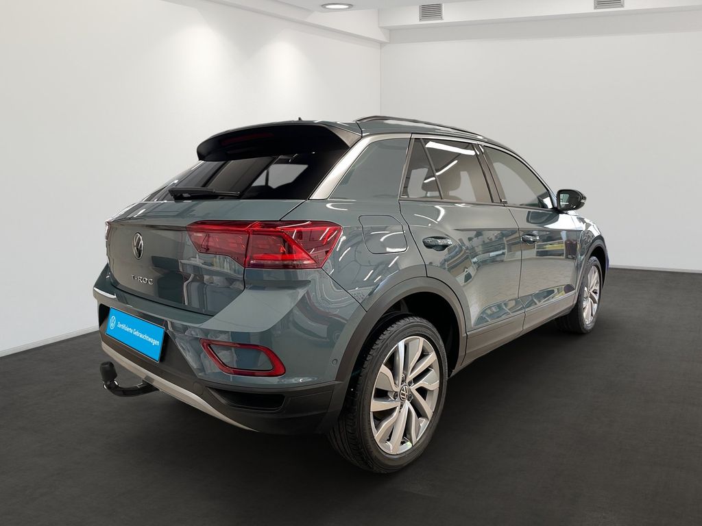 Volkswagen T-Roc 2023 г. Синий, пробег 51215 км