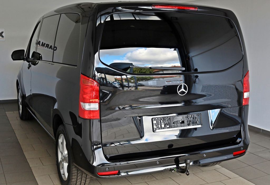 Mercedes-Benz V 220 2022 г. Чёрный, пробег 47390 км