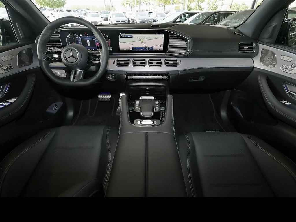 Mercedes-Benz GLE 450 2026 г. Зелёный, пробег 10000 км