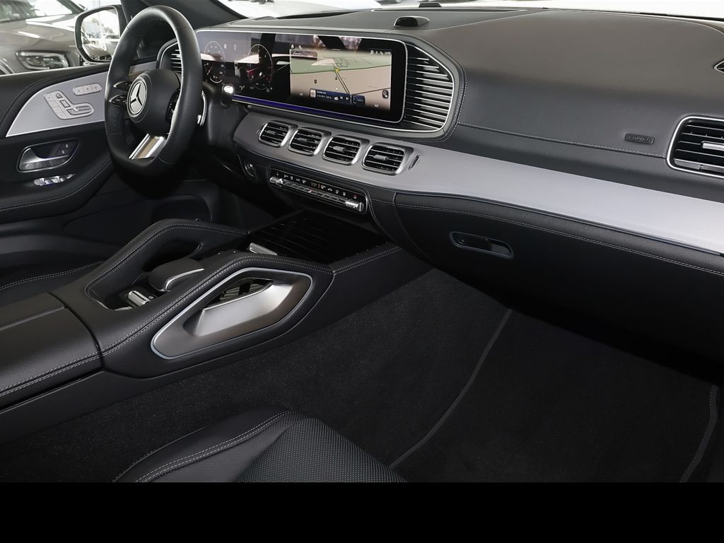 Mercedes-Benz GLE 450 2026 г. Зелёный, пробег 10000 км