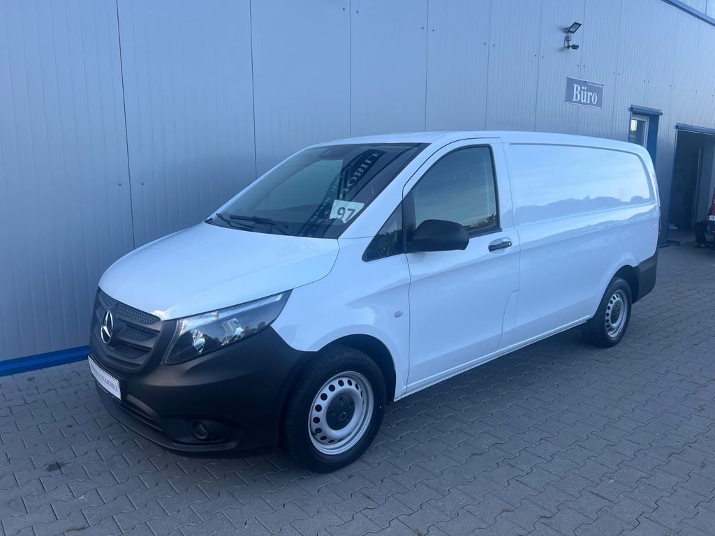 Mercedes-Benz Vito 2022 г. Белый, пробег 60000 км