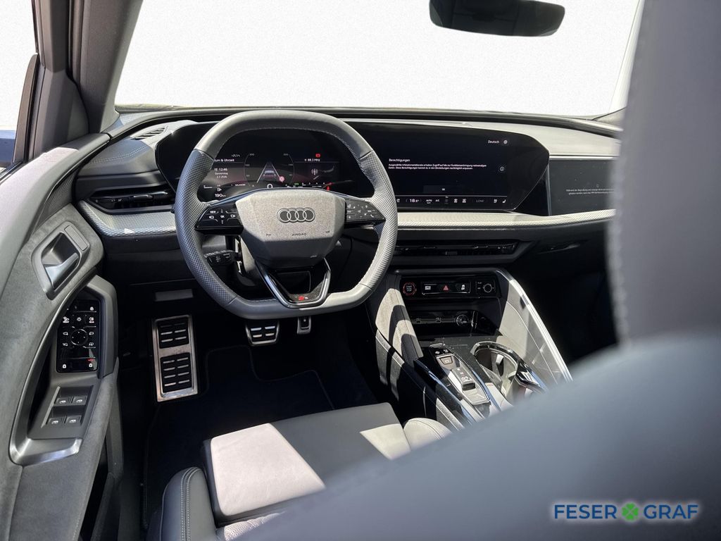 Audi Q5 2025 г. Синий, пробег 11550 км