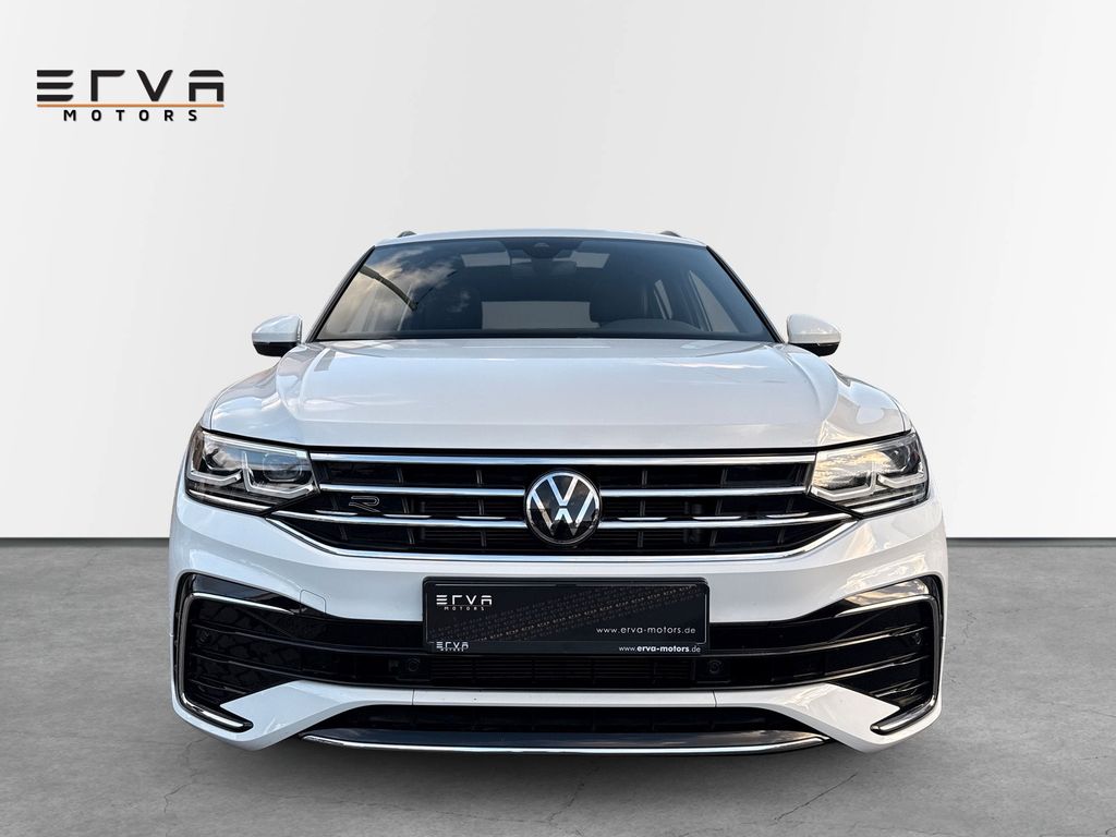Volkswagen Tiguan 2022 г. Белый, пробег 59775 км