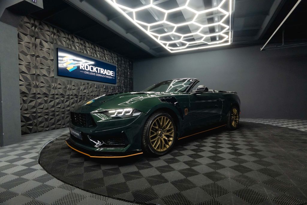 Ford Mustang 2022 г. Зелёный, пробег 42745 км