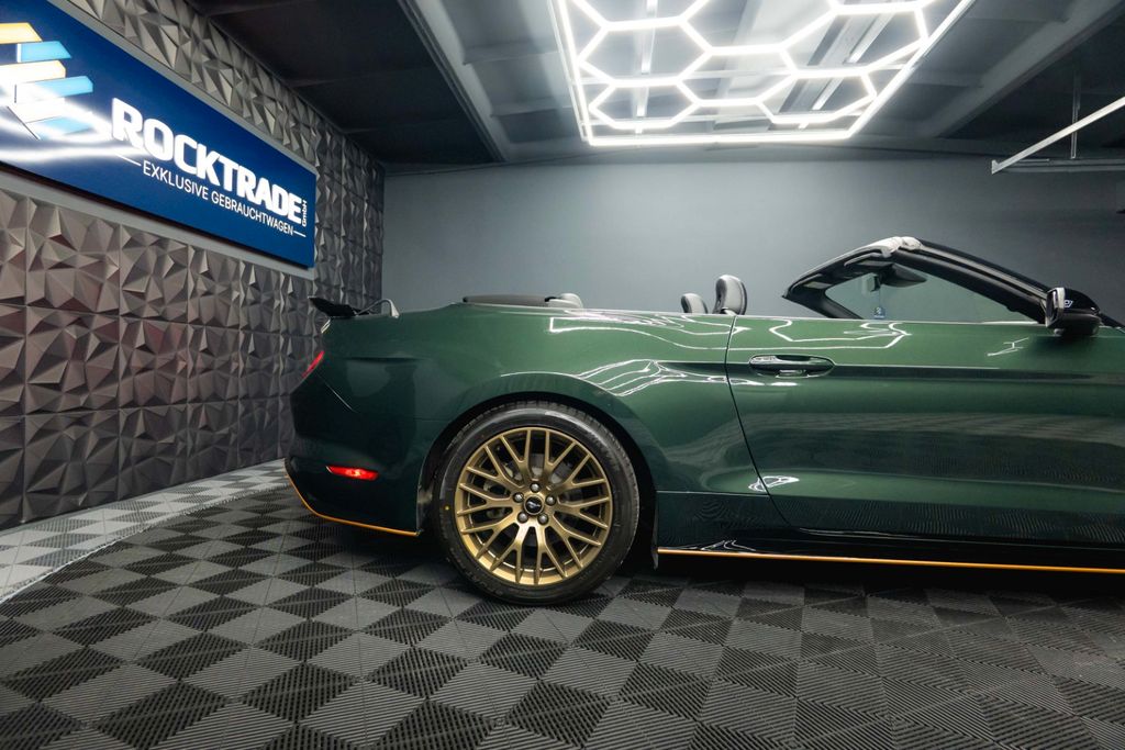 Ford Mustang 2022 г. Зелёный, пробег 42745 км
