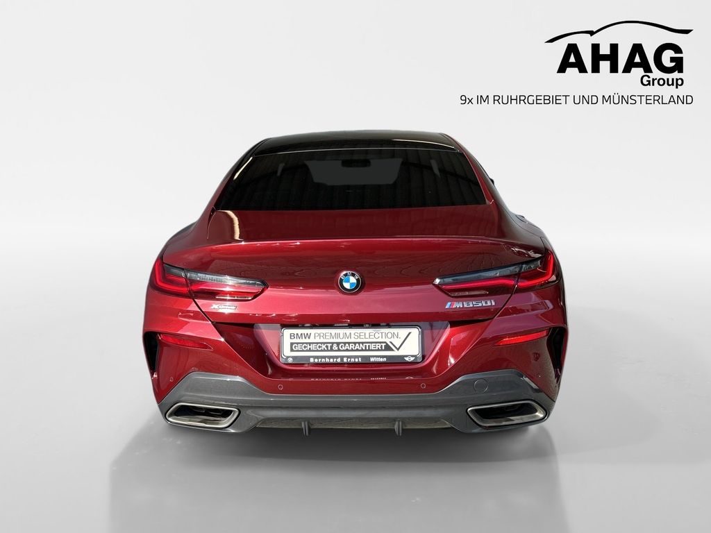 BMW M850 2022 г. Красный, пробег 46935 км
