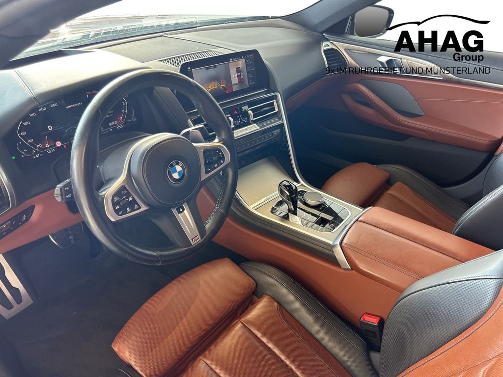 BMW M850 2022 г. Красный, пробег 46935 км