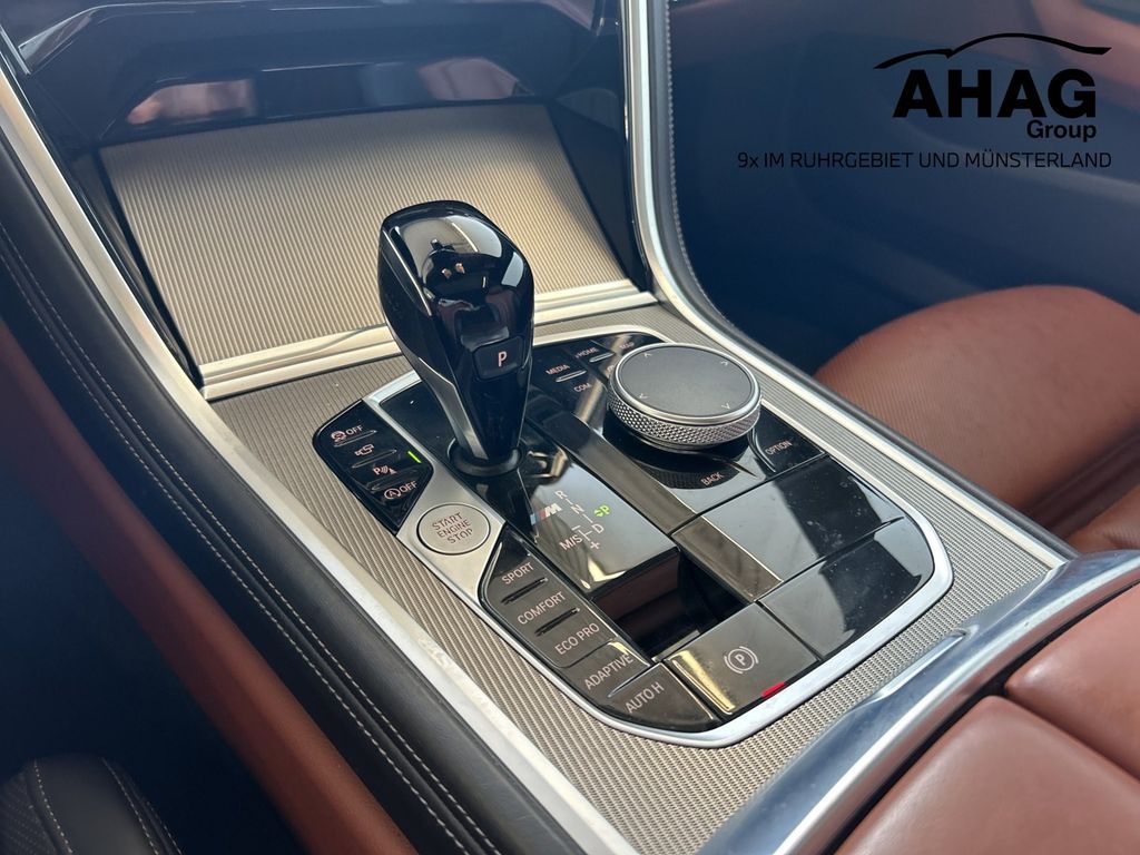 BMW M850 2022 г. Красный, пробег 46935 км