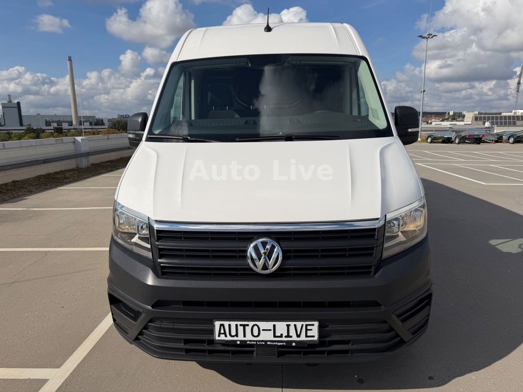 Volkswagen CRAFTER 2024 г. Белый, пробег 58300 км
