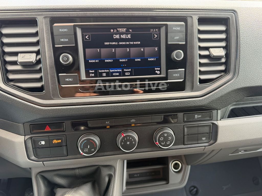 Volkswagen CRAFTER 2024 г. Белый, пробег 58300 км