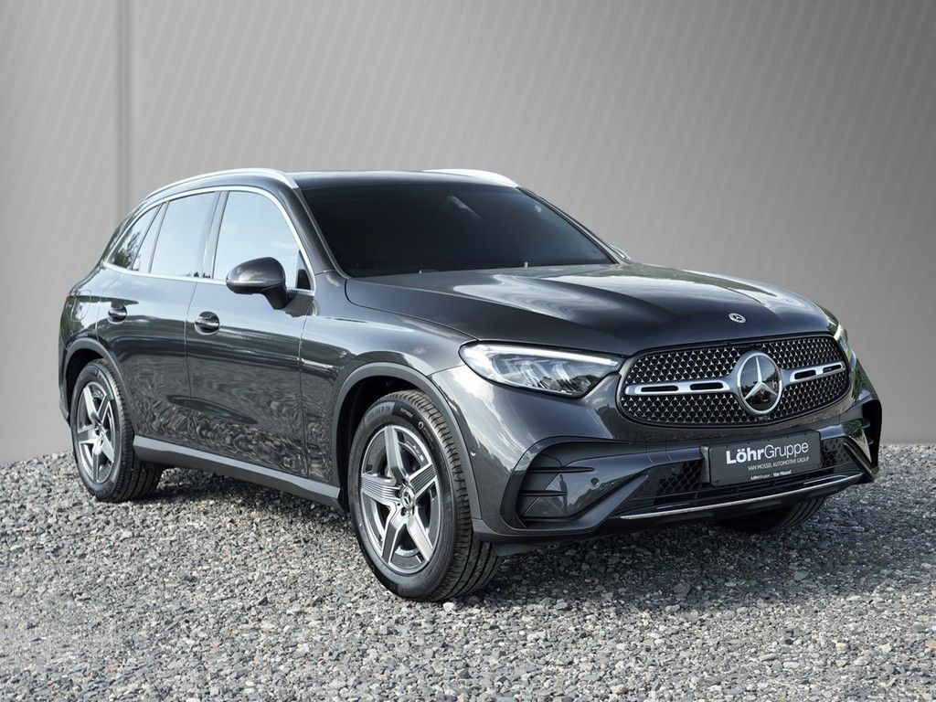 Mercedes-Benz GLC 300 2025 г. Серый, пробег 7826 км