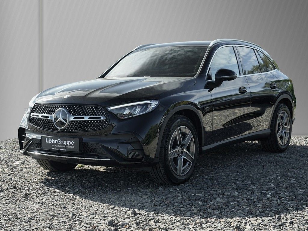 Mercedes-Benz GLC 300 2025 г. Чёрный, пробег 13764 км
