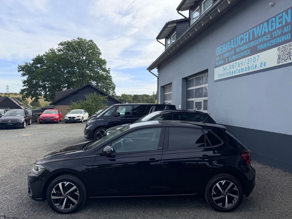 Volkswagen Polo 2023 г. Чёрный, пробег 58799 км