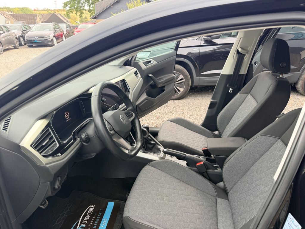 Volkswagen Polo 2023 г. Чёрный, пробег 58799 км