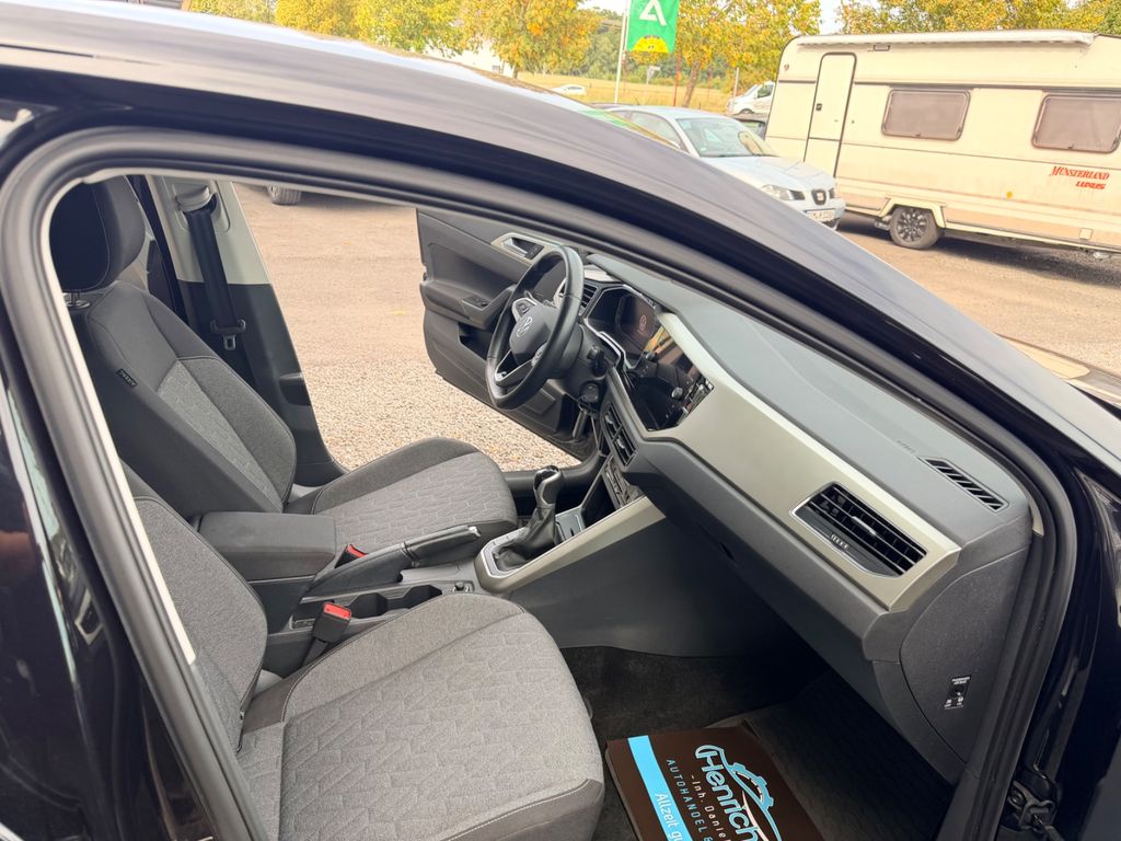 Volkswagen Polo 2023 г. Чёрный, пробег 58799 км