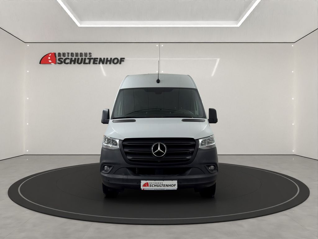 Mercedes-Benz SPRINTER 2025 г. Белый, пробег 45247 км