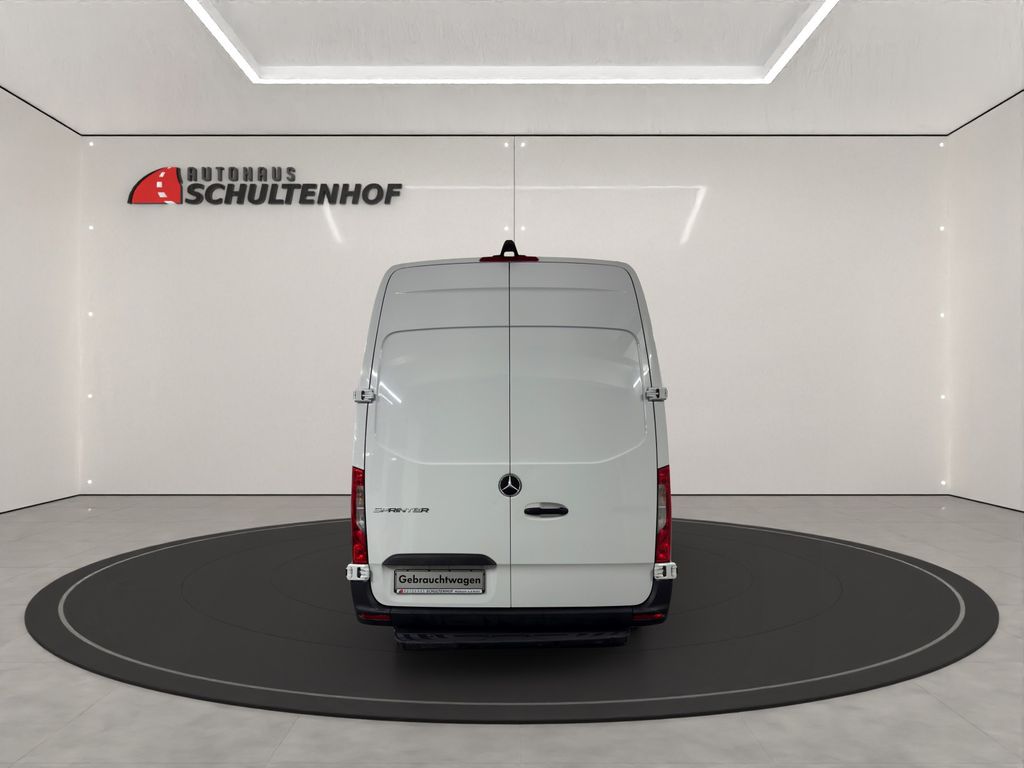 Mercedes-Benz SPRINTER 2025 г. Белый, пробег 45247 км