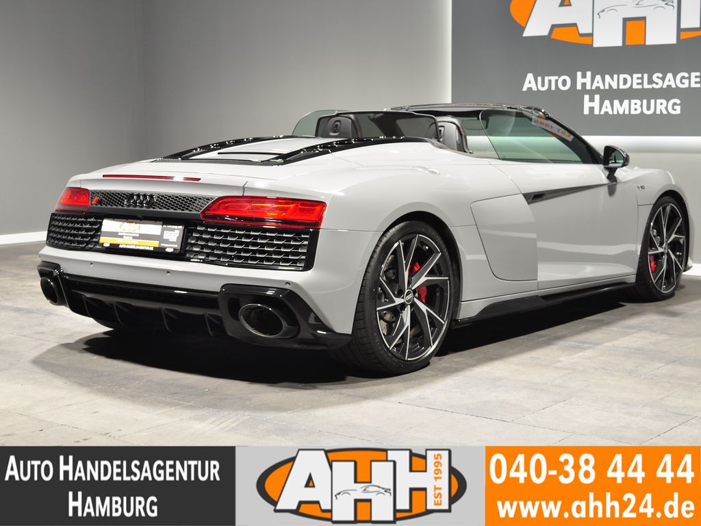 Audi R8 2021 г. Серый, пробег 49701 км