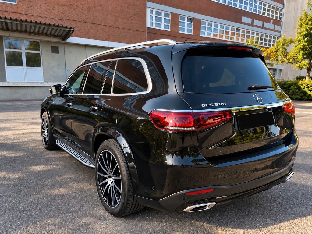Mercedes-Benz GLS 580 2023 г. Чёрный, пробег 47160 км