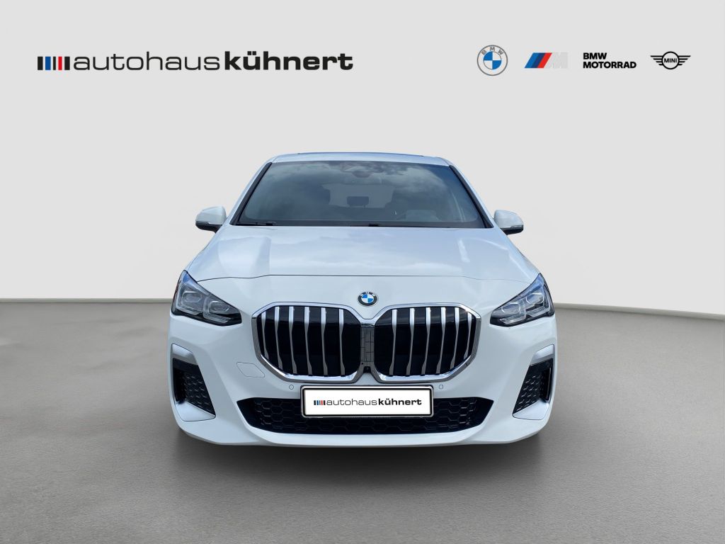 BMW 223 ACTIVE TOURER 2023 г. Белый, пробег 23384 км