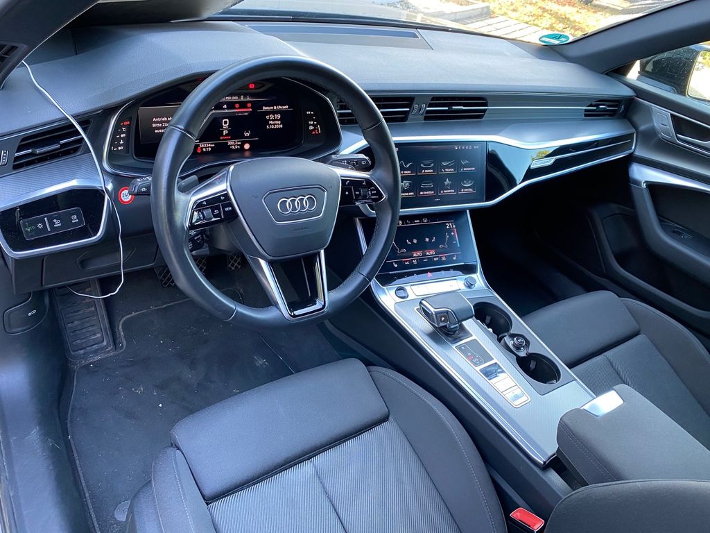 Audi A6 2022 г. Чёрный, пробег 56316 км