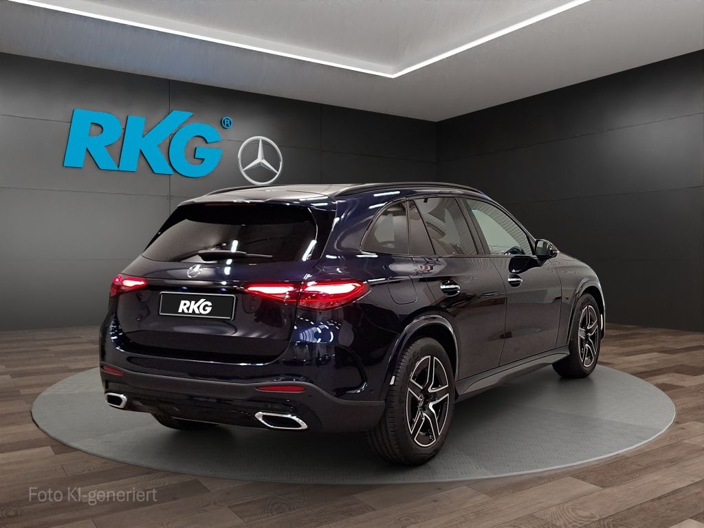 Mercedes-Benz GLC 200 2024 г. Синий, пробег 56642 км