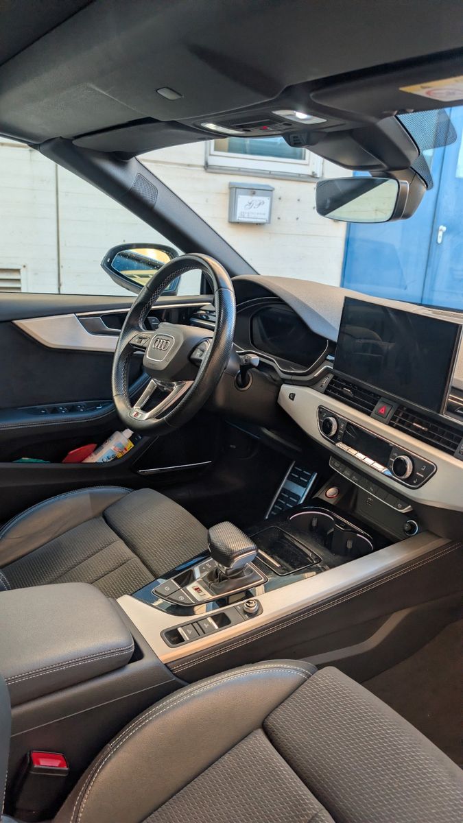 Audi S5 2021 г. Чёрный, пробег 56100 км